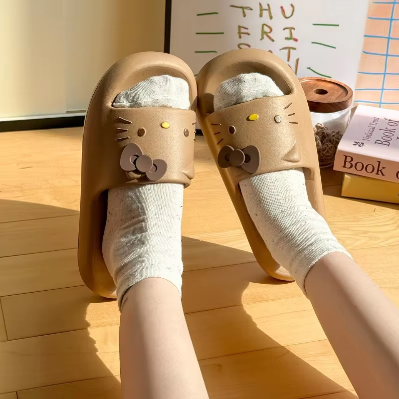 Women Hello Kitty Bow Slide Sa - Kids Outdoor Jumping recensione e prezzo