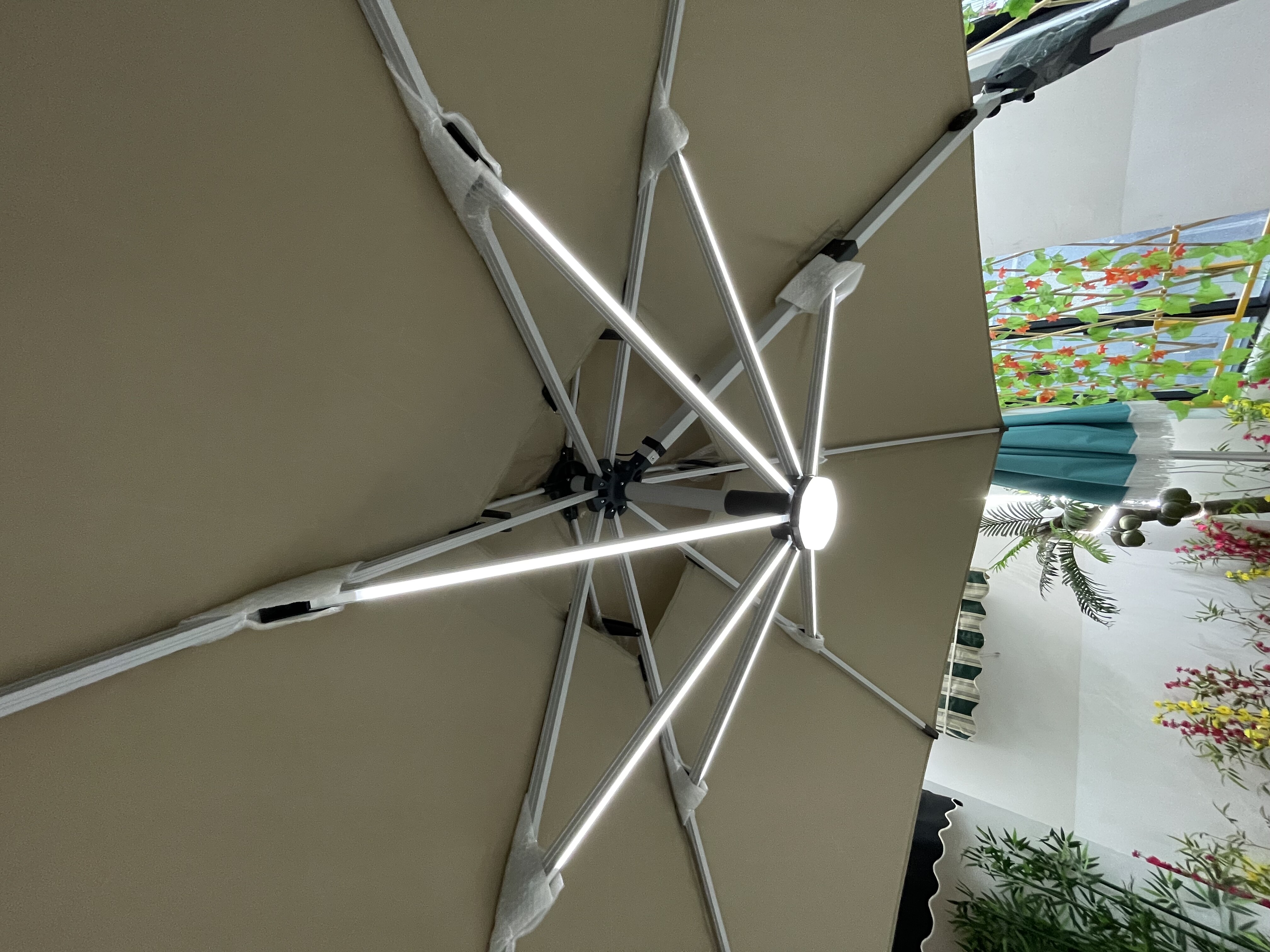 Kids Led Umbrella Solar Patio  - Kids Outdoor Umbrella For Table recensione e prezzo